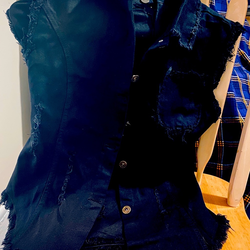 Clothes,shoes and bag - Picture 9 of 13